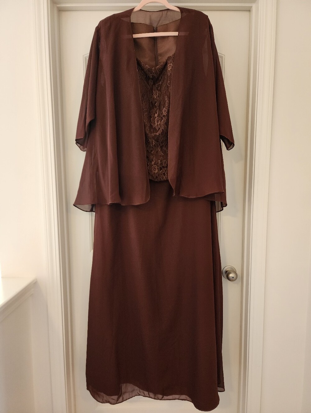 Elegant Chocolate Brown Ballgown Evening Dress New Sz 20 Lace Bodice Flowy Skirt